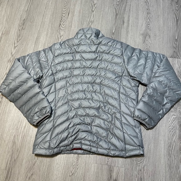 Patagonia goose down puffer jacket women’s medium - Picture 2 of 11